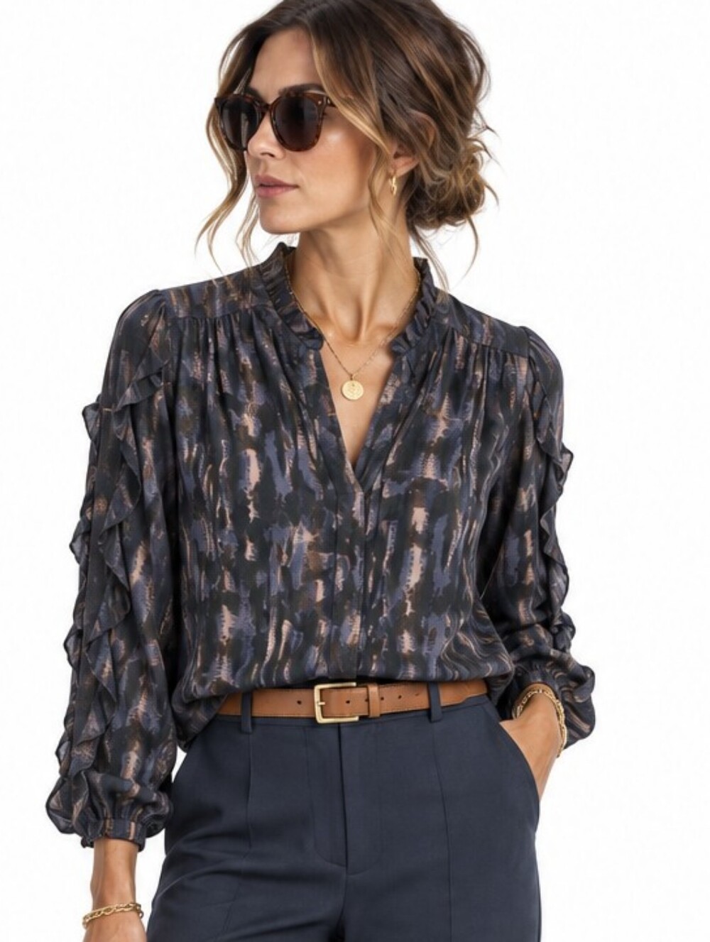 Evereve Ruffle Sleeve Pullover V-neck Blouse